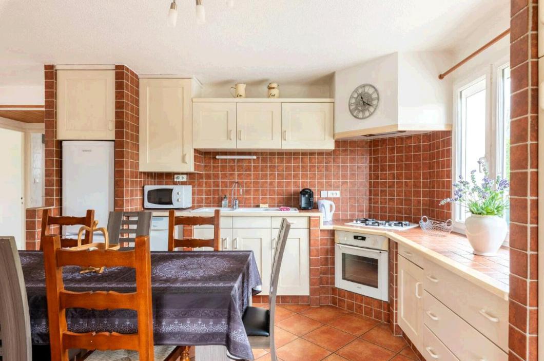 Jolie Appart T4 La Zoune Avec Jardin 8 Personnes Шорж Екстериор снимка